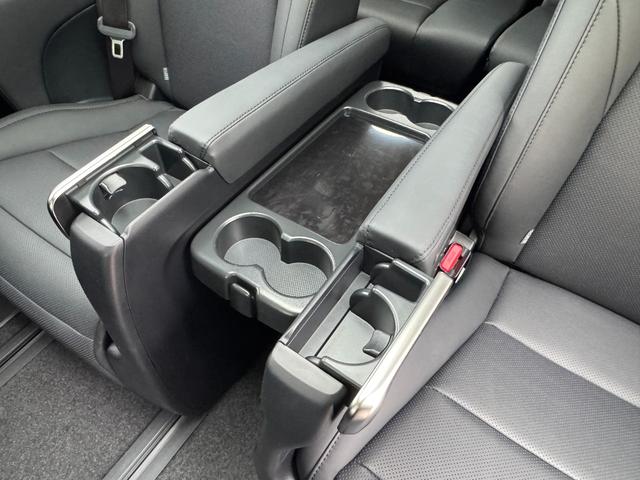 アルファード 2.5S Cパッケージ TRDエアロセット ツインムーンルーフ デジタルインナーミラー 純正9インチディスプレイ ナビキット バックカメラ 12型後席ディスプレイ スペアタイヤ 3眼LEDヘッドライト BSM ETC2.0(62枚目)