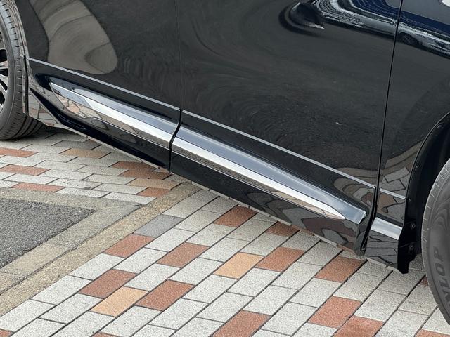 ヴェルファイア Ｚ　プレミア　左右独立ムーンルーフ　モデリスタエアロ　純正ナビ　ＪＢＬ　デジタルインナーミラー　純正１４インチフリップダウンモニター　ユニバサルステップ　ブラウンシート　パノマミックビューモニター　ＢＳＭ（14枚目）