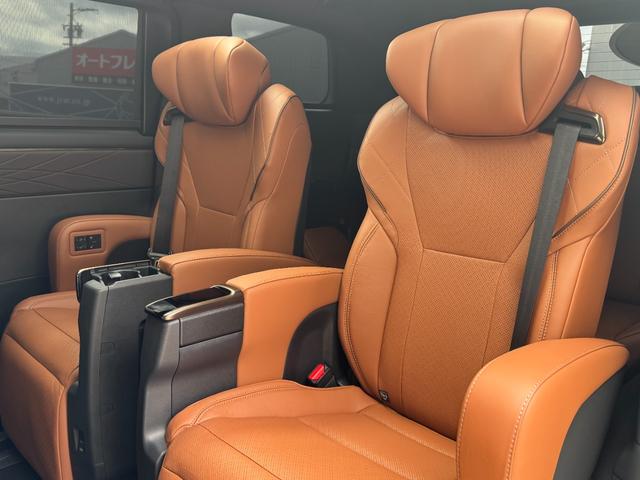 ヴェルファイア Ｚ　プレミア　左右独立ムーンルーフ　モデリスタエアロ　純正ナビ　ＪＢＬ　デジタルインナーミラー　純正１４インチフリップダウンモニター　ユニバサルステップ　ブラウンシート　パノマミックビューモニター　ＢＳＭ（62枚目）