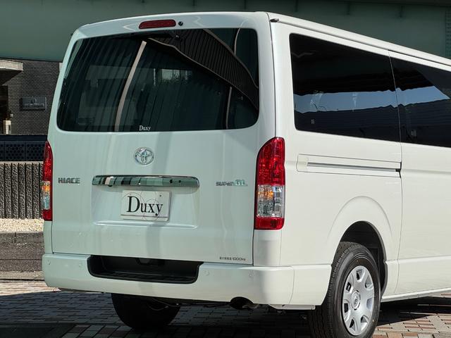 ハイエースバン スーパーGLダークプライムS 両側パワースライドドア スカッフプレート パノラミックビュー 電動ドアミラー ハーフレザーシート LEDヘッドライト LEDフォグランプ トヨタセーフティセンス AC100V プッシュスタート(26枚目)