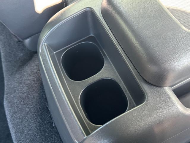 ハイエースバン スーパーGLダークプライムS 両側パワースライドドア スカッフプレート パノラミックビュー 電動ドアミラー ハーフレザーシート LEDヘッドライト LEDフォグランプ トヨタセーフティセンス AC100V プッシュスタート(46枚目)