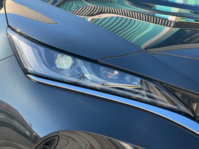 ハリアーハイブリッド Ｚ　レザーパッケージ・ナイトシェード　調光パノラマルーフ　ＪＢＬ　　寒冷地仕様　デジタルインナーミラー　全周囲カメラ　１２．３インチナビゲーション　ヘッドアップカラーディスプレイ　パワーバックドア　ナイトシェード専用１９インチＡＷ（61枚目）