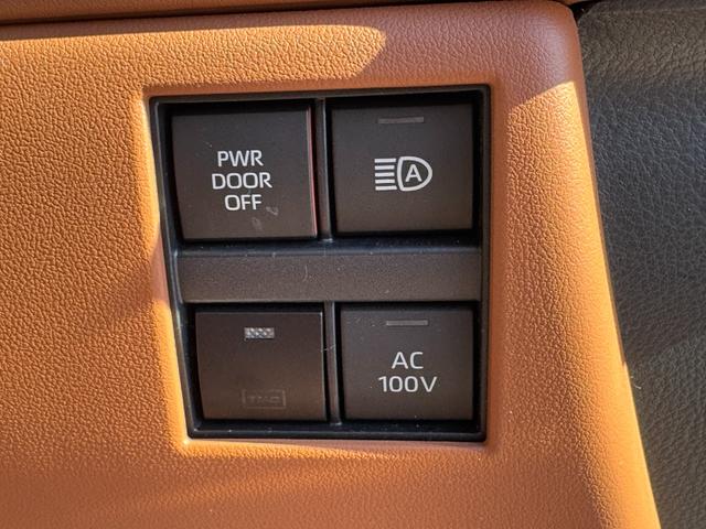 ヴェルファイアハイブリッド Z プレミア 左右独立式ムーンルーフ 14インチコネクトナビ パノラミックビューモニター トヨタメームメイト HUD BSM デジタルミラー 13.2型後席ディスプレイ 2.0ETC パワートランクドア(48枚目)