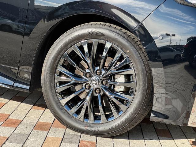 ヴェルファイアハイブリッド Z プレミア 左右独立式ムーンルーフ 14インチコネクトナビ パノラミックビューモニター トヨタメームメイト HUD BSM デジタルミラー 13.2型後席ディスプレイ 2.0ETC パワートランクドア(20枚目)