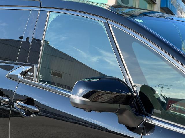 ヴェルファイアハイブリッド Z プレミア 左右独立式ムーンルーフ 14インチコネクトナビ パノラミックビューモニター トヨタメームメイト HUD BSM デジタルミラー 13.2型後席ディスプレイ 2.0ETC パワートランクドア(24枚目)