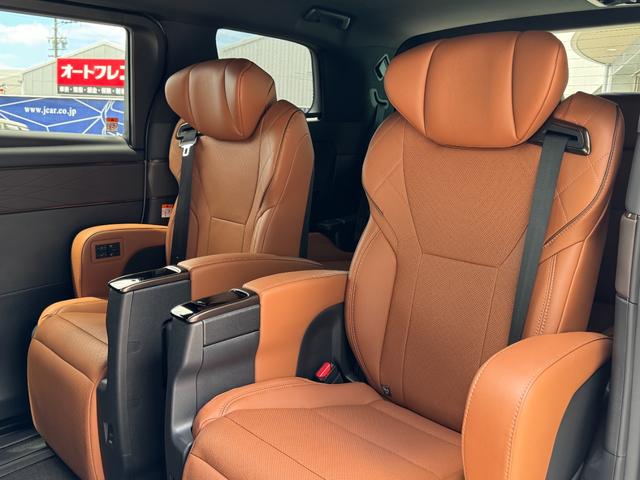 ヴェルファイアハイブリッド Z プレミア 左右独立式ムーンルーフ 14インチコネクトナビ パノラミックビューモニター トヨタメームメイト HUD BSM デジタルミラー 13.2型後席ディスプレイ 2.0ETC パワートランクドア(64枚目)