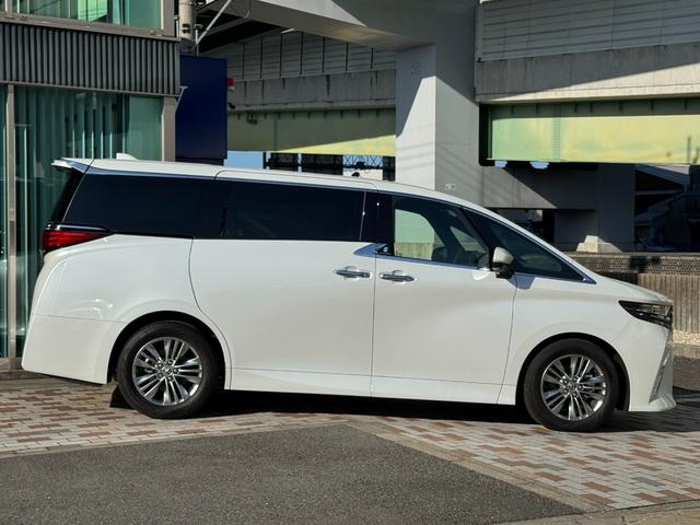 TOYOTA ALPHARD HYBRID Z