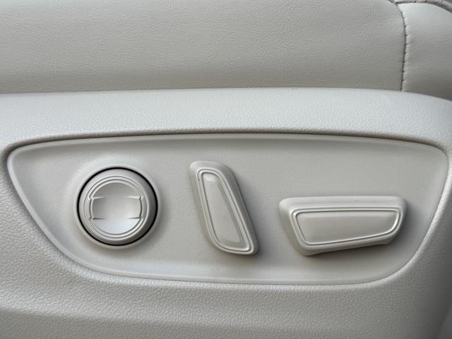 TOYOTA LAND CRUISER ZX