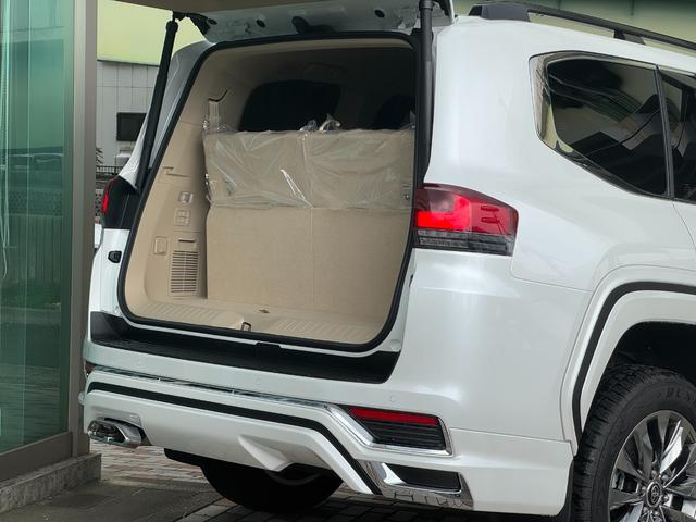 TOYOTA LAND CRUISER ZX