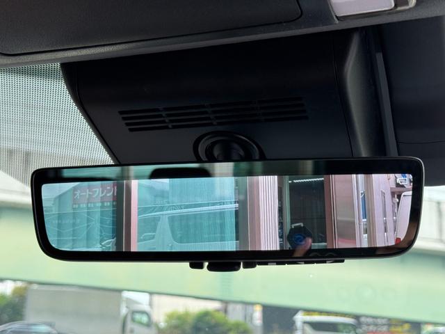 TOYOTA VELLFIRE HYBRID Z PREMIER