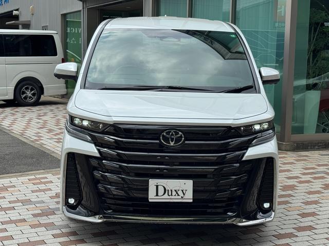 TOYOTA VELLFIRE HYBRID Z PREMIER