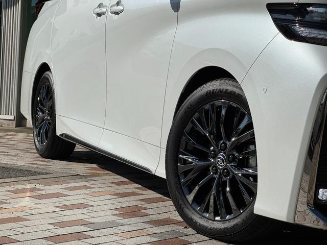 TOYOTA VELLFIRE HYBRID Z PREMIER