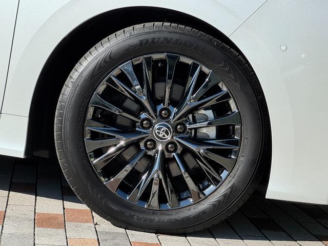 TOYOTA VELLFIRE HYBRID Z PREMIER