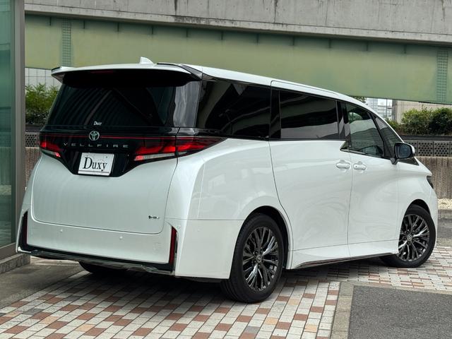 TOYOTA VELLFIRE HYBRID Z PREMIER