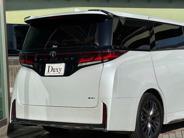 TOYOTA VELLFIRE HYBRID Z PREMIER