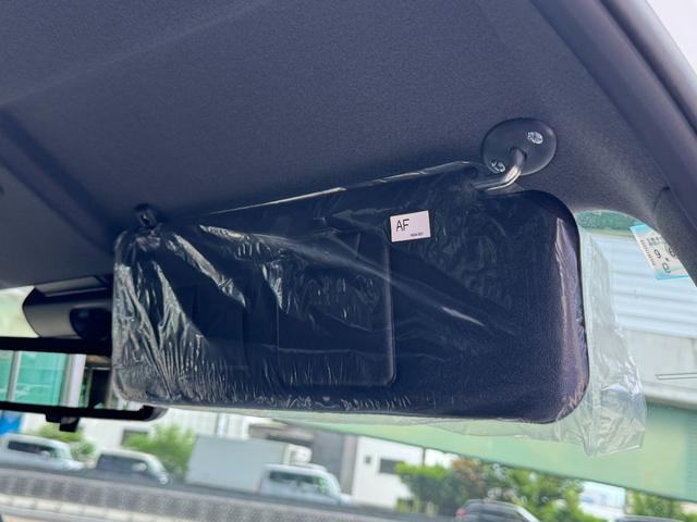 ハイエースバン ロングスーパーＧＬ　ダークプライムＳ　４ＷＤ　デジタルインナーミラー　ＯＰ１５インチＡＷ　寒冷地仕様　両側パワースライドドア　専用ショックアブソーバー　ハーフレザーシート　ＬＥＤヘッド　ＬＥＤフォグ　スカッフプレート　ＡＣ１００Ｖ（52枚目）