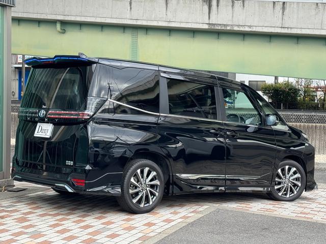 ヴォクシー ハイブリッドＳ－Ｚ　１０．５インチディスプレイ　パノラミックビュー　モデリスタエアロ　快適ＰＫＧ　社外デジタルインナーミラー　ユニバーサルステップ　トヨタチームメイト　　２．０ＥＴＣ　３眼ＬＥＤヘッド　ＣＤＤＶＤデッキ（28枚目）