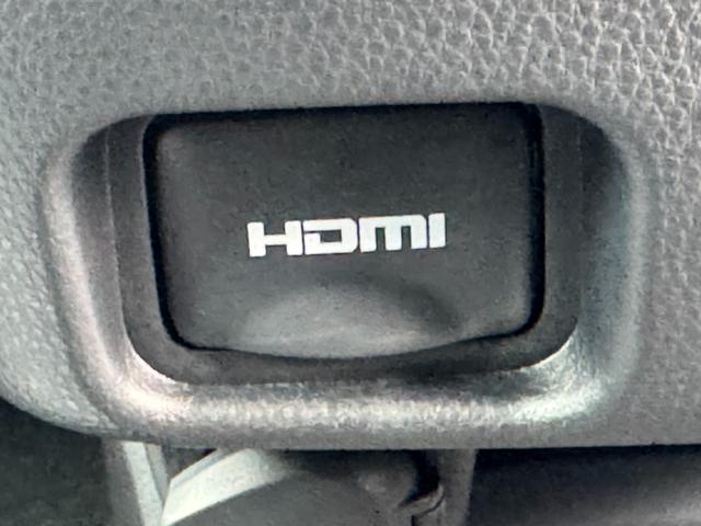 ヴォクシー ハイブリッドＳ－Ｚ　１０．５インチディスプレイ　パノラミックビュー　モデリスタエアロ　快適ＰＫＧ　社外デジタルインナーミラー　ユニバーサルステップ　トヨタチームメイト　　２．０ＥＴＣ　３眼ＬＥＤヘッド　ＣＤＤＶＤデッキ（52枚目）