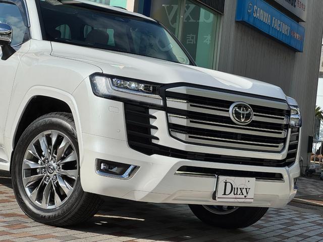 ランドクルーザー ＺＸ　１２．３インチナビ　ＪＢＬサウンド　サンルーフ　リヤエンター　ヒッチメンバー　クールＢＯＸ　電動リヤデフロック　寒冷地仕様　ルーフレール　ベージュ革　パノラミックビュー　ＢＳＭ　パワートランクドア（13枚目）