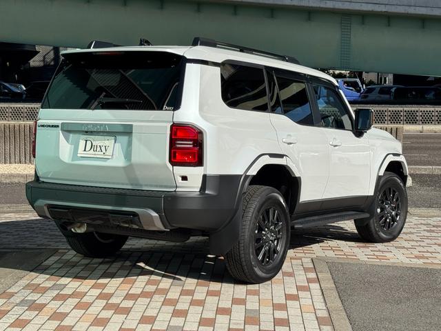 ランドクルーザー２５０ ＶＸ　モデリスタフロントバンパーガード　モデリスタフロントアンダーカバー　モデリスタリヤバンパー　モデリスタオーバーフェンダー　丸目ヘッドライト　寒冷地仕様　トヨタメームメイト　デジタルインナーミラー（24枚目）