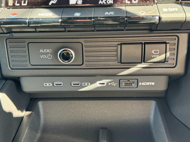 ランドクルーザー２５０ ＶＸ　モデリスタフロントバンパーガード　モデリスタフロントアンダーカバー　モデリスタリヤバンパー　モデリスタオーバーフェンダー　丸目ヘッドライト　寒冷地仕様　トヨタメームメイト　デジタルインナーミラー（45枚目）