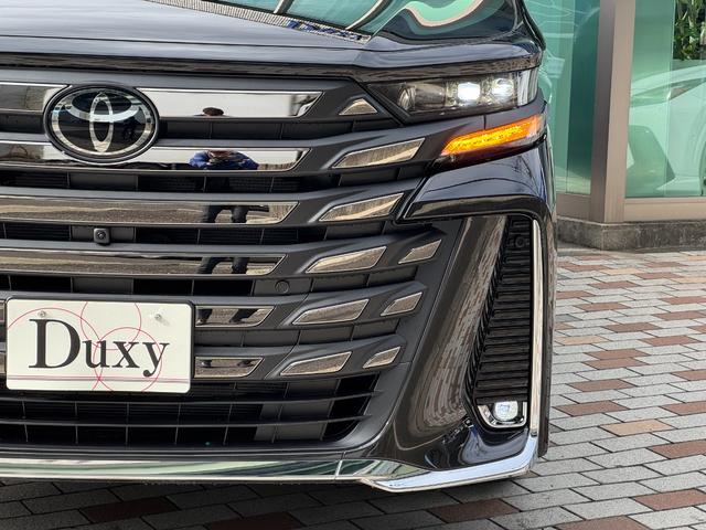 ヴェルファイアハイブリッド エグゼクティブラウンジ　左右独立ムーンルーフ　　ＪＢＬサウンド　１４型後席モニター　メーカーナビ　全方位カメラ　４ＷＤ　ユニバーサルステップ　デジタルインナーミラー　ヘッドアップディスプレイ　トヨタチームメイト　ＢＳＭ（17枚目）