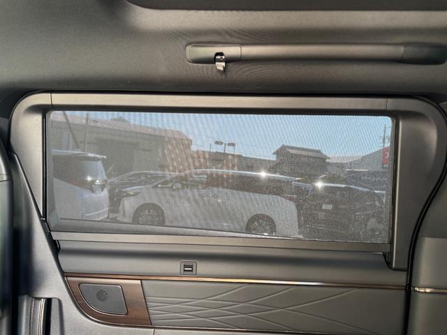 アルファードハイブリッド Ｚ　モデリスタエアロ　左右独立式ムーンルーフ　純正１４インチコネクトナビ　デジタルインナーミラー　パノラミックビューモニター　フリップダウンモニター　トヨタチームメイト　ユニバーサルステップ　２．０ＥＴＣ（56枚目）