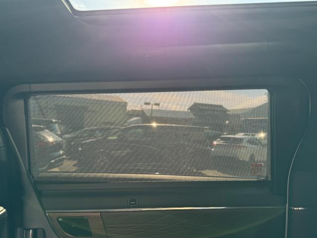 アルファードハイブリッド エグゼクティブラウンジ　モデリスタエアロ　４ＷＤ　メーカーナビ　１４型後席モニター　ＪＢＬプレミアムサウンド　左右独立ムーンルーフ　パノマミックビューモニター　トヨタメームメイト　アドバンスドパーク　寒冷地仕様　　Ｄミラー（58枚目）