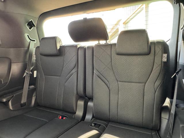 アルファードハイブリッド エグゼクティブラウンジ　モデリスタエアロ　４ＷＤ　メーカーナビ　１４型後席モニター　ＪＢＬプレミアムサウンド　左右独立ムーンルーフ　パノマミックビューモニター　トヨタメームメイト　アドバンスドパーク　寒冷地仕様　　Ｄミラー（61枚目）