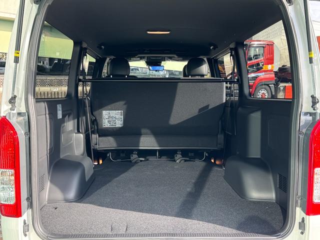 ハイエースバン ロングスーパーＧＬダークプライムＳ　デジタルインナーミラー　ディーゼル　両側パワースライドドア　パノマミックビューモニター　ハーフレザーシート　ＬＥＤヘッドランプ　フォグランプ　ＴＳＳ　クリアランスソナー　　ＡＣ１００Ｖ（25枚目）