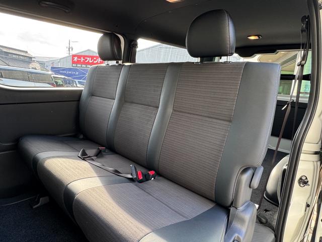 ハイエースバン ロングスーパーＧＬダークプライムＳ　デジタルインナーミラー　ディーゼル　両側パワースライドドア　パノマミックビューモニター　ハーフレザーシート　ＬＥＤヘッドランプ　フォグランプ　ＴＳＳ　クリアランスソナー　　ＡＣ１００Ｖ（44枚目）