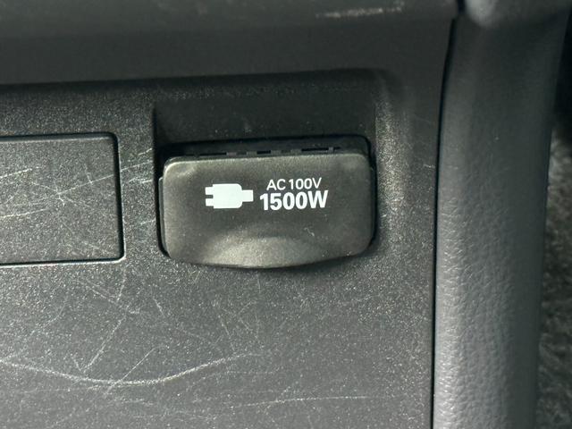 プリウス Ｚ　１２．３インチディスプレイ　モデリスタエアロ　パノマミックビューモニター　デジタルインナーミラー　２．０ＥＴＣ　アドバンスドパーク　ＢＳＭ　トヨタチームメイト　トヨタセーフティセンス　パワートランク（68枚目）