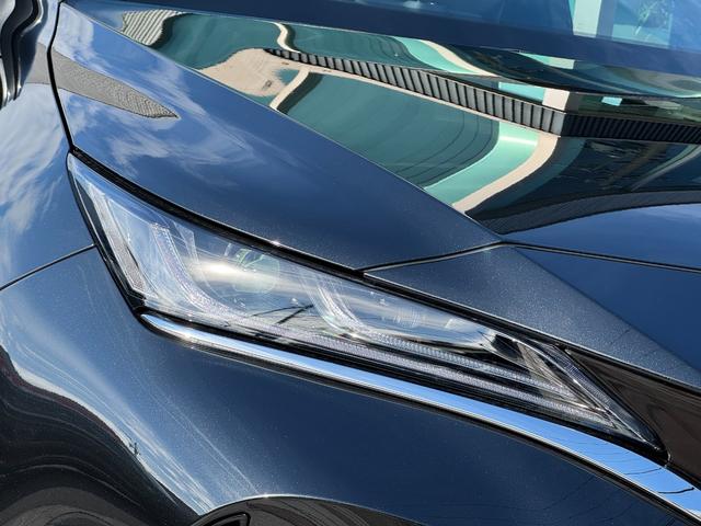 ハリアーハイブリッド Ｚ　レザーパッケージ・ナイトシェード　モデリスタエアロ　調光パノラマルーフ　ＪＢＬ　　寒冷地仕様　デジタルインナーミラー　全周囲カメラ　１２．３インチナビゲーション　ヘッドアップカラーディスプレイ　ナイトシェード専用１９インチＡＷ（12枚目）