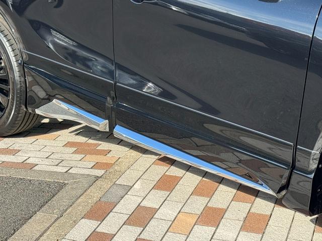 ハリアーハイブリッド Ｚ　レザーパッケージ・ナイトシェード　モデリスタエアロ　調光パノラマルーフ　ＪＢＬ　　寒冷地仕様　デジタルインナーミラー　全周囲カメラ　１２．３インチナビゲーション　ヘッドアップカラーディスプレイ　ナイトシェード専用１９インチＡＷ（64枚目）