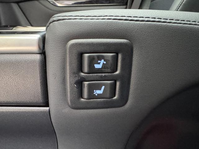 アルファード ２．５Ｓ　Ｃパッケージ　モデリスタエアロセット　ツインムーンルーフ　ＪＢＬサウンド　デジタルインナーミラー　ＭＯＰナビ　全方位カメラ　純正後席モニター　３眼ＬＥＤヘッドライト　ＢＳＭ　ＥＴＣ２．０　ＣＤＤＶＤデッキ（59枚目）