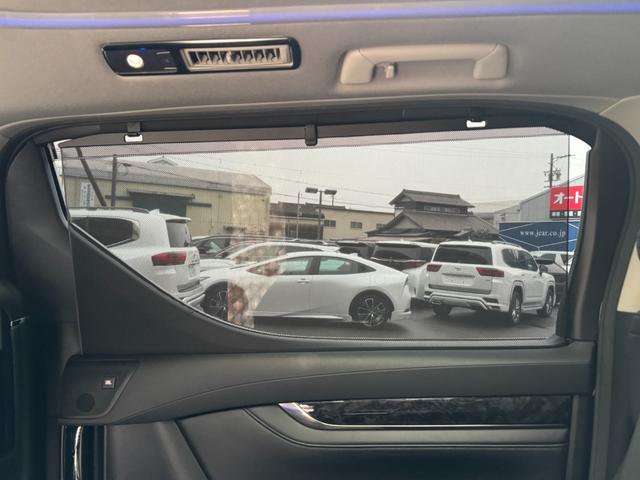 アルファード ２．５Ｓ　Ｃパッケージ　モデリスタエアロセット　ツインムーンルーフ　ＪＢＬサウンド　デジタルインナーミラー　ＭＯＰナビ　全方位カメラ　純正後席モニター　３眼ＬＥＤヘッドライト　ＢＳＭ　ＥＴＣ２．０　ＣＤＤＶＤデッキ（68枚目）