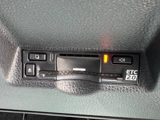 ヤリスクロス ハイブリッドＺ　８インチコネクティッドナビ　全方位カメラ　ブライドスポットモニター　純正１８インチＡＷ　ＬＥＤヘッドライト　トヨタチームメイト　パワーシート　ステアリングヒーター　シートヒーター　ＥＴＣ２．０（36枚目）