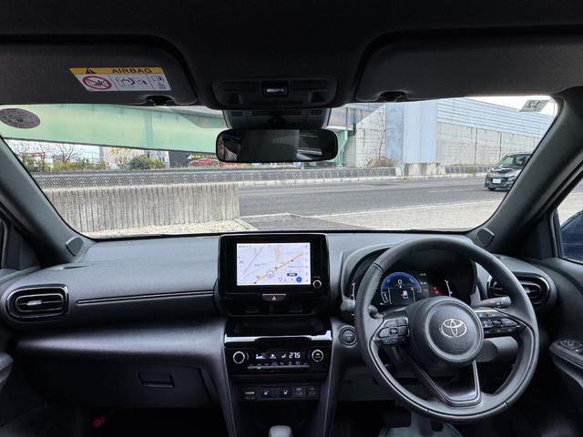 ヤリスクロス ハイブリッドＺ　８インチコネクティッドナビ　全方位カメラ　ブライドスポットモニター　純正１８インチＡＷ　ＬＥＤヘッドライト　トヨタチームメイト　パワーシート　ステアリングヒーター　シートヒーター　ＥＴＣ２．０（50枚目）