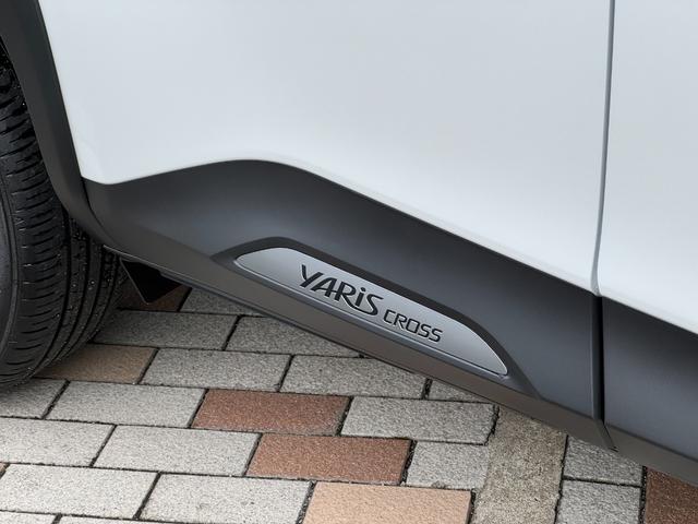 ヤリスクロス ハイブリッドＺ　８インチコネクティッドナビ　全方位カメラ　ブライドスポットモニター　純正１８インチＡＷ　ＬＥＤヘッドライト　トヨタチームメイト　パワーシート　ステアリングヒーター　シートヒーター　ＥＴＣ２．０（65枚目）
