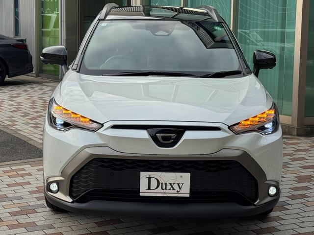 �t�����g�͂��̎Ԃ́u��v�Ƃ��Č���u�����h�C���[�W�������\�����܂����c�O������w�b�h���C�g�̃f�U�C�����Z�����A�͋�����������ꂽ�����������o���Ă���A��ۓI�ȃt�����g�͑���̑��݊����������Ă܂���