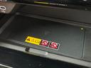 　左右独立ムーンルーフ　デジタルインナーミラー　４ＷＤ　茶革シート　フリップダウンモニター　ＨＤＭＩ　ＢＳＭ　パノマミックビューモニター　アドバンスパーク　　２．０ＥＴＣ　ＡＣ１００Ｖ　ＨＶＤ（48枚目）