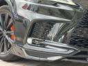 フォグランプは天候時でも視界を確保できる実用性と、車のフロントフェイスに個性を加えるデザイン性を両立☆霧.雨.雪などで前方が見えにくい状況でも低い位置から広がる光で路面を照らし運転の安全性を高めます☆