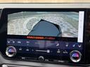 アドバンストパークは、スイッチ一つで自動的に駐車操作を行う先進機能です☆ステアリング、アクセル、ブレーキ、シフト操作まで自動で行い、縦列駐車や車庫入れをスムーズかつ安全にサポートされ人気な装備です☆