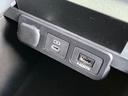 肘置きとしても活用いただける大型センターコンソールBOX☆HDMI端子ございます☆