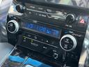 左右独立エアコンになってますので運転席、助手席と各席にて温度調整が可能☆