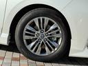 スーパークロムメタリックの225/60/R18タイヤホイール☆彡見栄えあるトリプルスポークで力強さを演出☆彡
