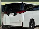 Ｚ　プレミア　左右独立ムーンルーフ　デジタルインナーミラー　純正１４インチナビ　パノラミックビュー　１３．２型有機ＥＬ後席ディスプレイ　ユニバーサルステップ　　ブラウン内装　トヨタチームメイト　アドバンスパーク（28枚目）