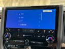 エグゼクティブラウンジ　メーカーナビ　１４型後席モニター　４ＷＤ　ＪＢＬプレミアムサウンド　左右独立ムーンルーフ　全方位カメラ　トヨタメームメイト　アドバンスドパーク　寒冷地仕様　　デジタルミラー　ユニバーサルステップ（34枚目）
