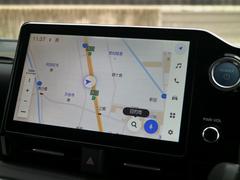 メーカーオプションの１０．５インチ大画面ディスプレイ（コネクティッドナビ対応）ＡｐｐｌｅｃａｒｐｌａｙやＡｎｄｒｏｉｄａｕｔｏに対応しております！！ 4