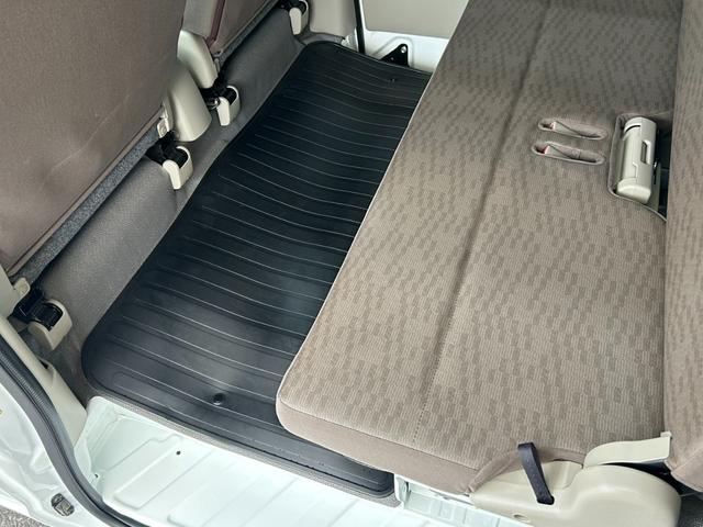 ＮＶ１００クリッパーバン 　アップル１年保証付　ワンオーナー　バイザー　ＡＵＴＯライト　フォグライト　ＵＳＢ電源ソケット　ゴムマット　ハイルーフ　車検９年１月まで　ディーラー記録簿　純正オーディーオ（33枚目）